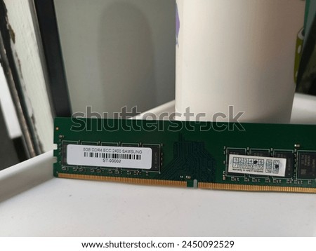 a good computer RAM, with DDR 4 and 8 GB RAM