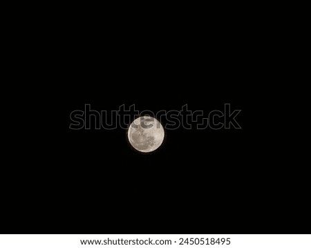 This is Moon picture capture at night with the zoom lens 
