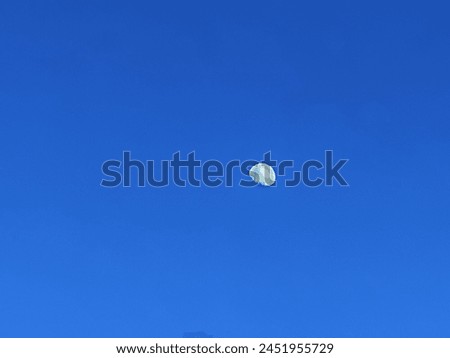 Picture of blue sky with moon
Blue sky and moon in day time
Picture of moon 
