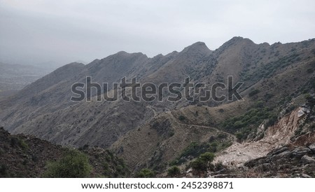 beautiful landscape picture of mountains 
