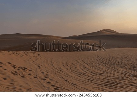 A picture of the desert landscape outside of Abu Dhabi.