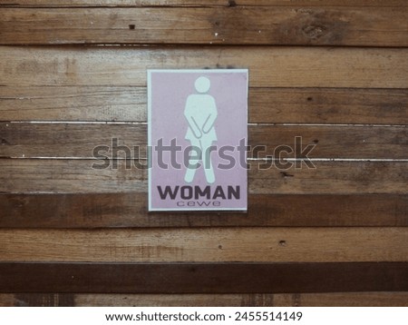 Women's toilet door in restaurant