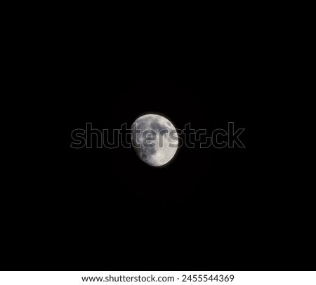 This is a picture of moon, for all the moon lovers out there. 