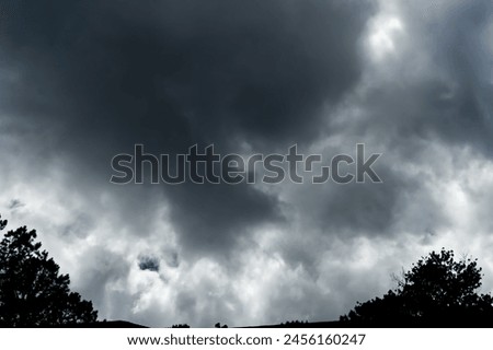 Photo of an overcast day, either about to storm or rain