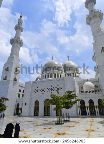syekh zayed mosque in solo Royalty-Free Stock Photo #2456246905