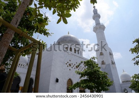 Surakarta, Indonesia – April 18, 2019: the front of the sheikh zayed mosque.