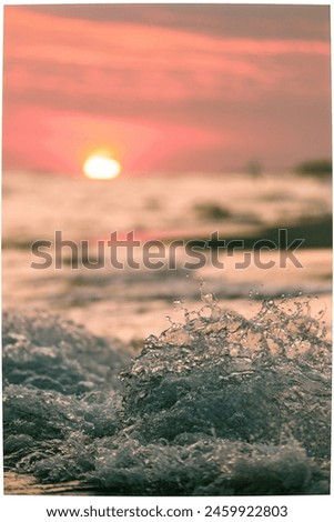 Pictures of a beautiful sunset on the beaches of Florida. It perfectly shows the moods and tones of the beach and water while in perfect sync with nature.