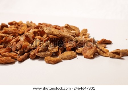 Product photography of dried apricots for eCommerce. 