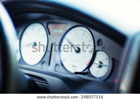 speedometer in the car