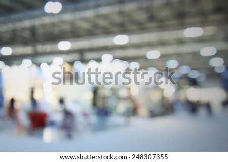 Interiors lights, generic trade show background. Intentionally blurred post production.