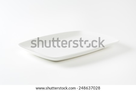 Rectangle all-white porcelain plate with rounded corners