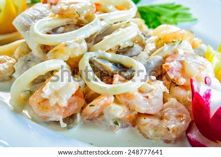 Picture of tasty cooked sea food plate