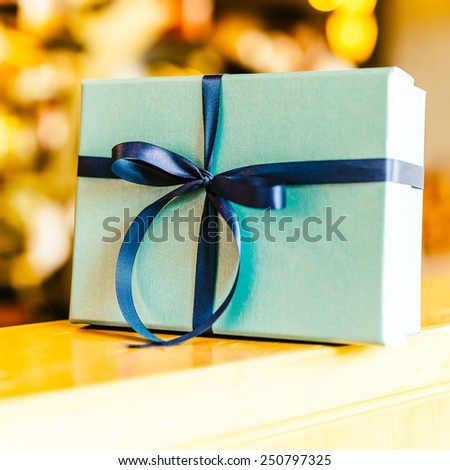 Gift box - vintage effect style pictures