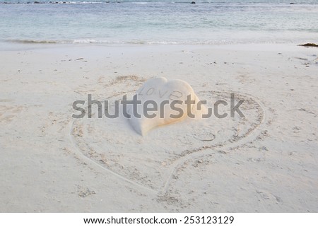 the heart on the beach