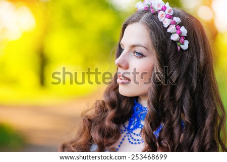 portrait of a beautiful young woman, beautiful hair.