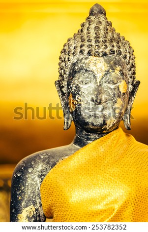 Selective focus point on Buddha statue in wat arun from thailand bangkok - vintage effect style pictures