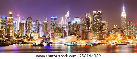 Manhattan skyline at night.