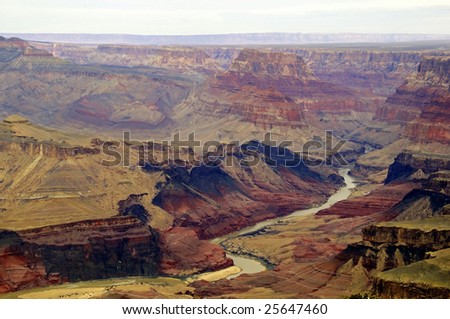 Beautiful picture of the Colorado river flowing through Grand Canyon national park