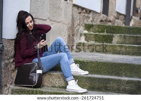 by becoming a selfie girl with phone