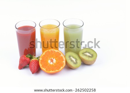 fresh  juices with sliced fruits