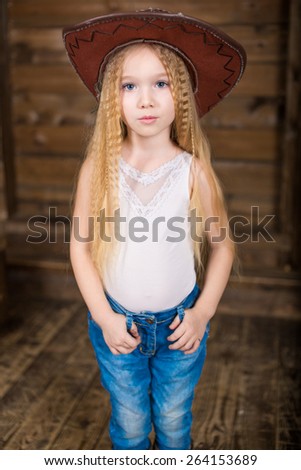 Cowgirl portrait kid