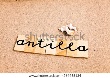 Words formed from small pieces of wood containing different letters in a irregular position, antilla