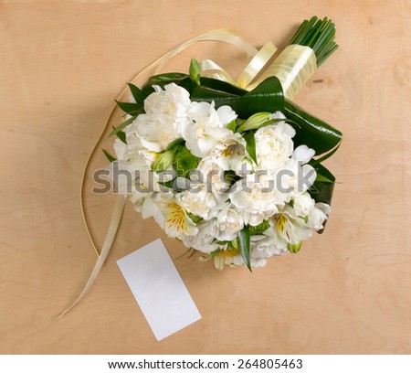 Nice and beautiful bridge bouquet with businesscard