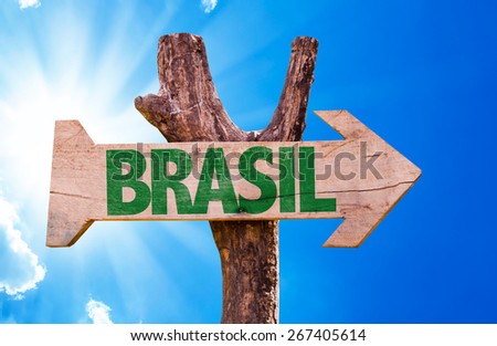 Brazil (in Portuguese) wooden sign with sky background