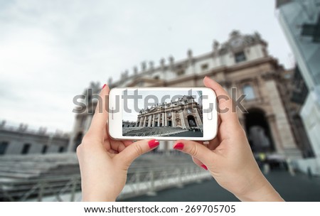 Travel photo on the phone. Basilica di San Pietro, Vatican, Rome, Italy