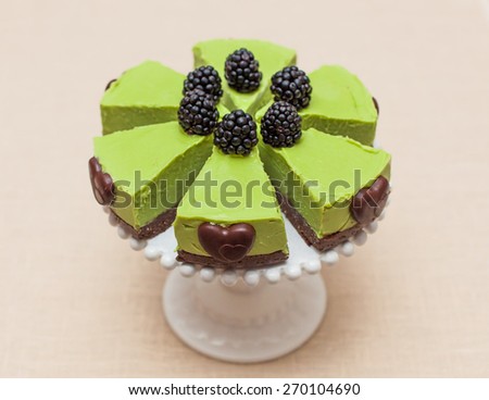 Mint blackberry cake