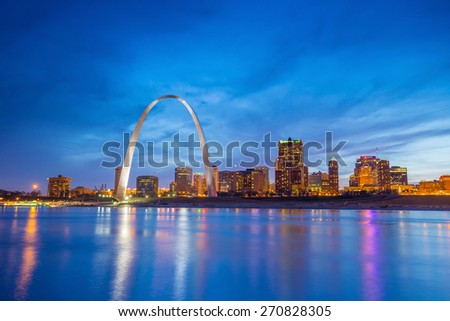 St. Louis downtown  at twilight. Royalty-Free Stock Photo #270828305