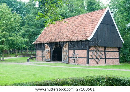 Nice picture of an old farm building