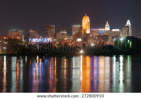 Dark Night Ohio River Cincinnati Downtown City Skyline