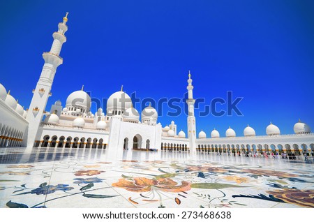 Grand Mosque Sheikh Zayed Royalty-Free Stock Photo #273468638