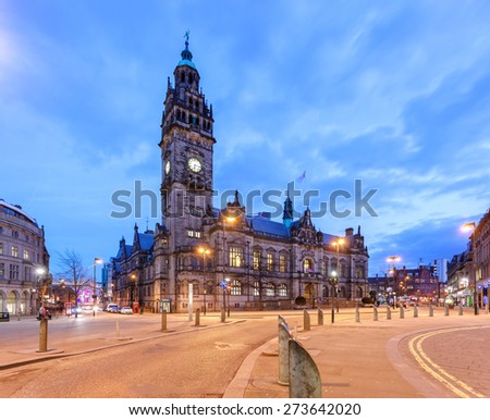 Sheffield Town Hall is a building in the City of Sheffield, England. Royalty-Free Stock Photo #273642020