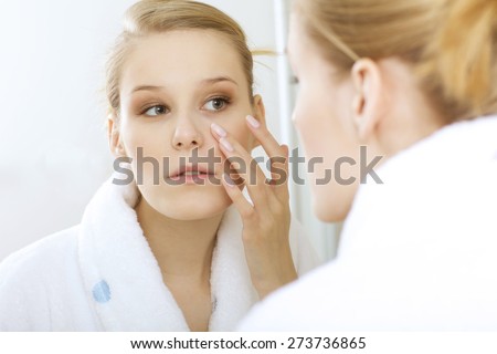 woman reflexion in mirror