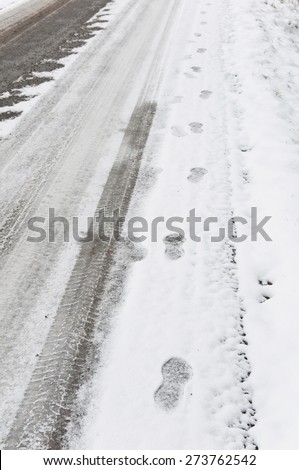 footprints in the snow 