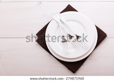Restaurant Menu Design. Restaurant menu with empty plate and cutlery horizontally