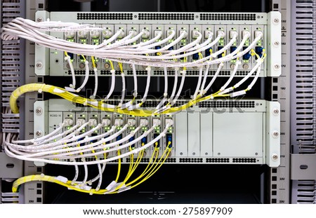 Fiber optic connecting on core network swtich