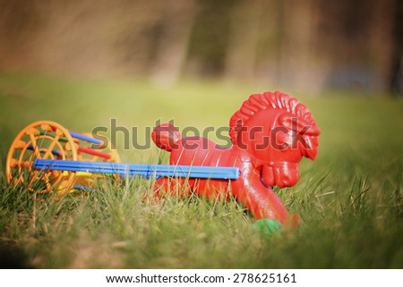 children's toy lawn