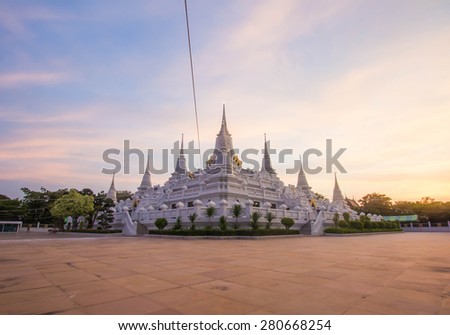 Pagoda wat asokaram Temple Thailand Evening light