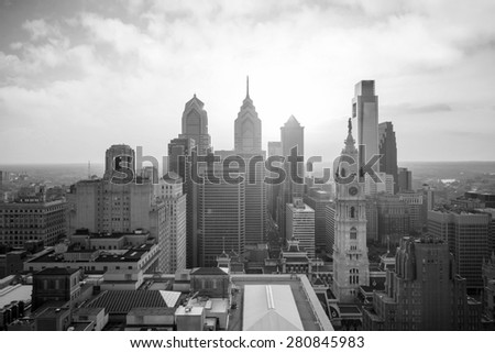 Skyline of downtown Philadelphia at sunset