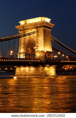 Photo of the Suspension Bridge at night in Budapest