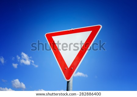 give way traffic sign, yield