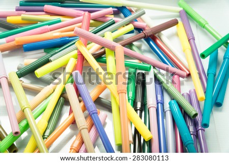 Colorful markers pens Multicolored Felt Pens draw line - Vintage retro picture style 