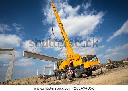 Mobile crane Royalty-Free Stock Photo #283494056