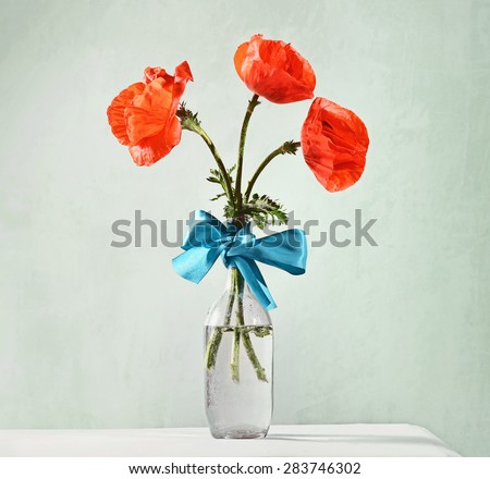 Poppies in the bottle
