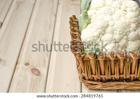 basket with cauliflower 