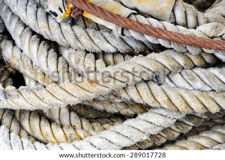 Thick rope