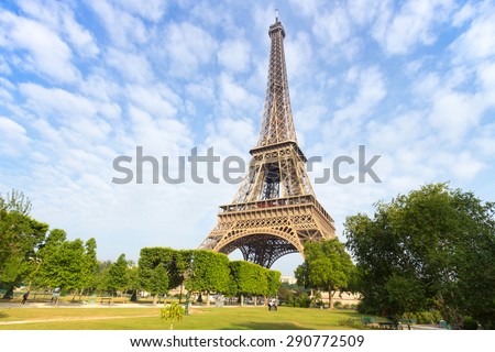The Eiffel tower in Paris Royalty-Free Stock Photo #290772509